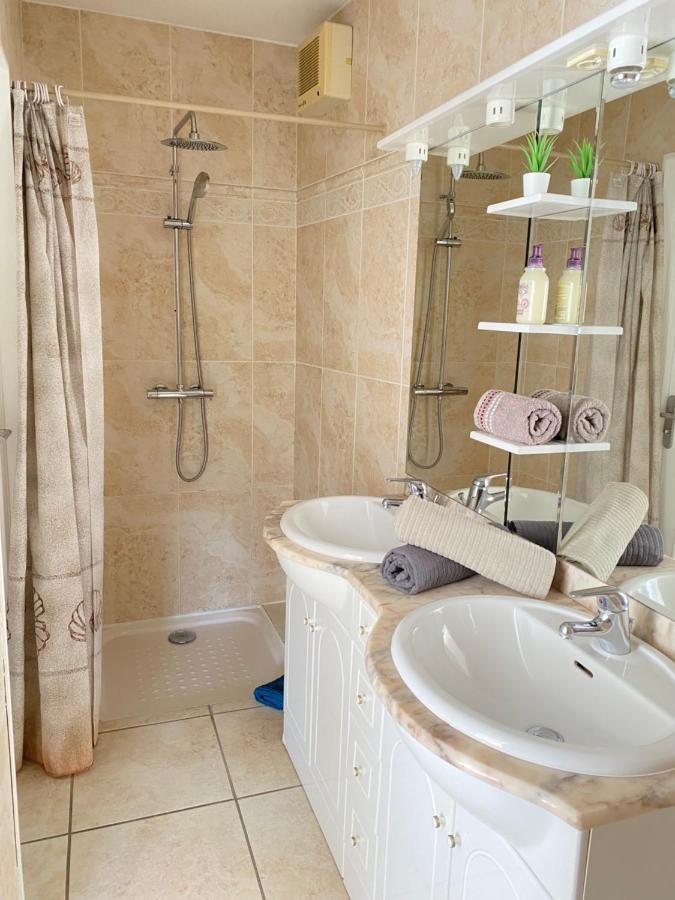 Bed and Breakfast Domaine Les Buis Saint-Fortunat-sur-Eyrieux Exterior foto